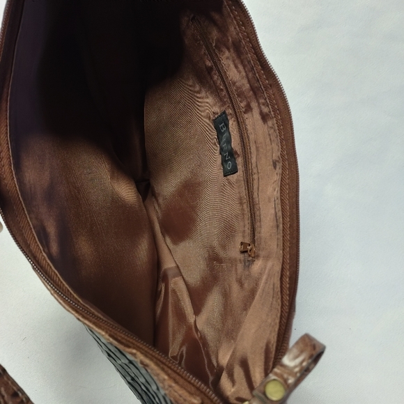 Bueno Alligator Print Hobo Bag with brass hardware - Picture 5 of 13